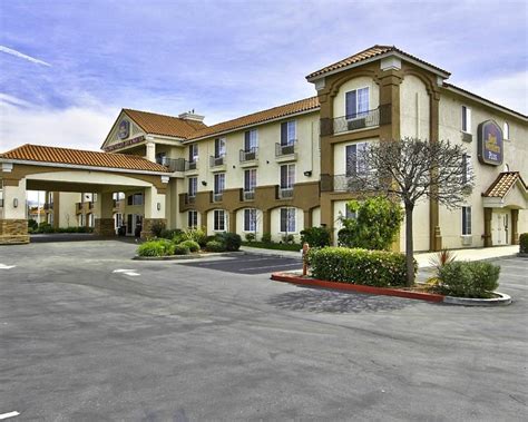 best hotels in salinas ca.